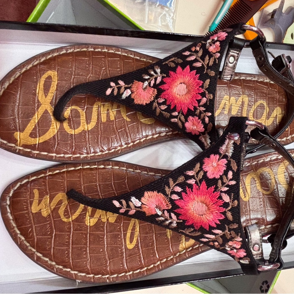 Sam Edelman Black and Pink Floral Sandals